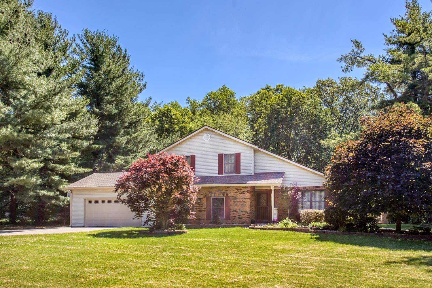 Property Photo: 5350 N Shadow Wood Drive IN 47404