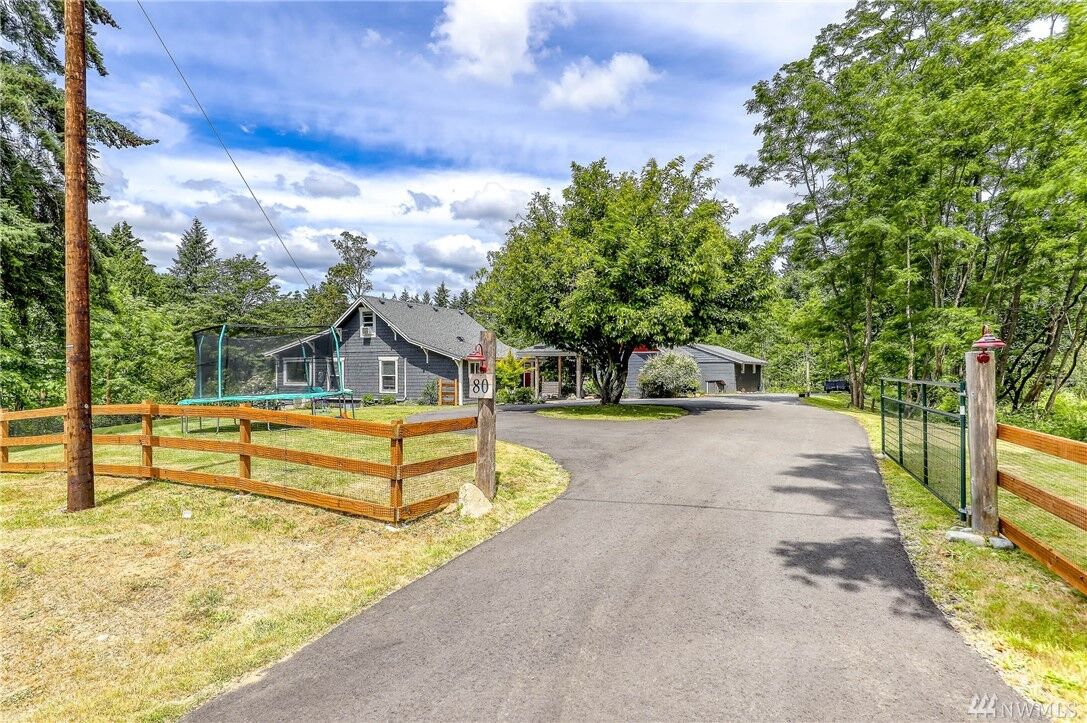 Property Photo:  80 NE Vena St  WA 98311 