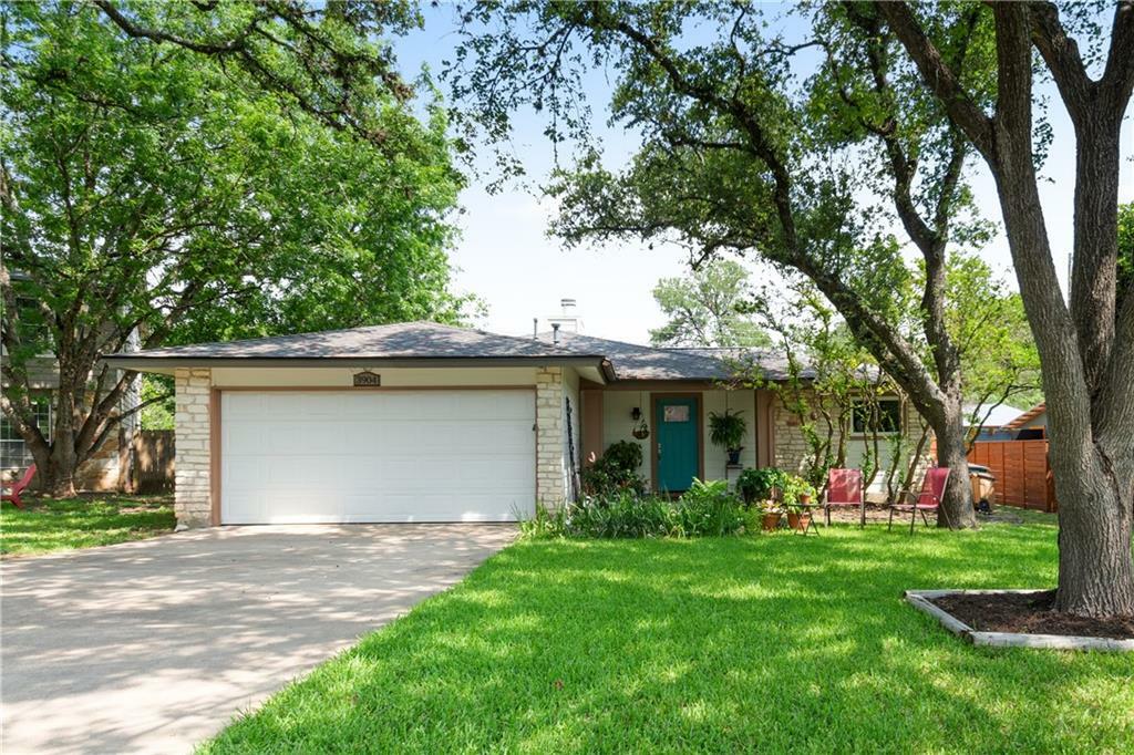 Property Photo:  3904 Holt Drive  TX 78749 