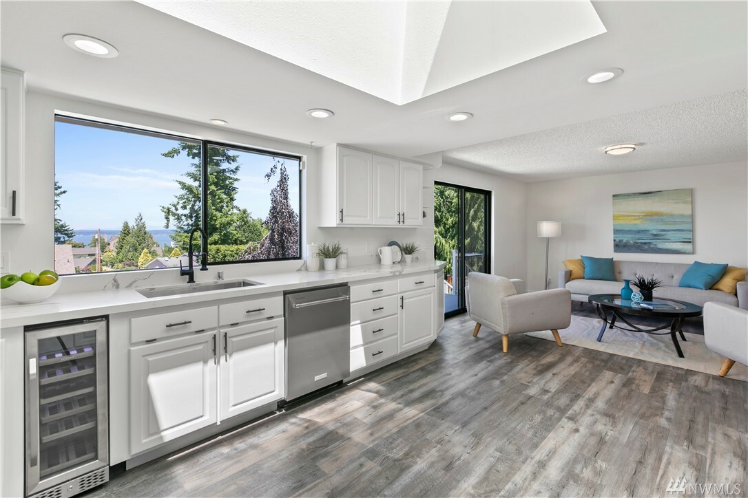 Property Photo:  3219 Wave Dr  WA 98203 