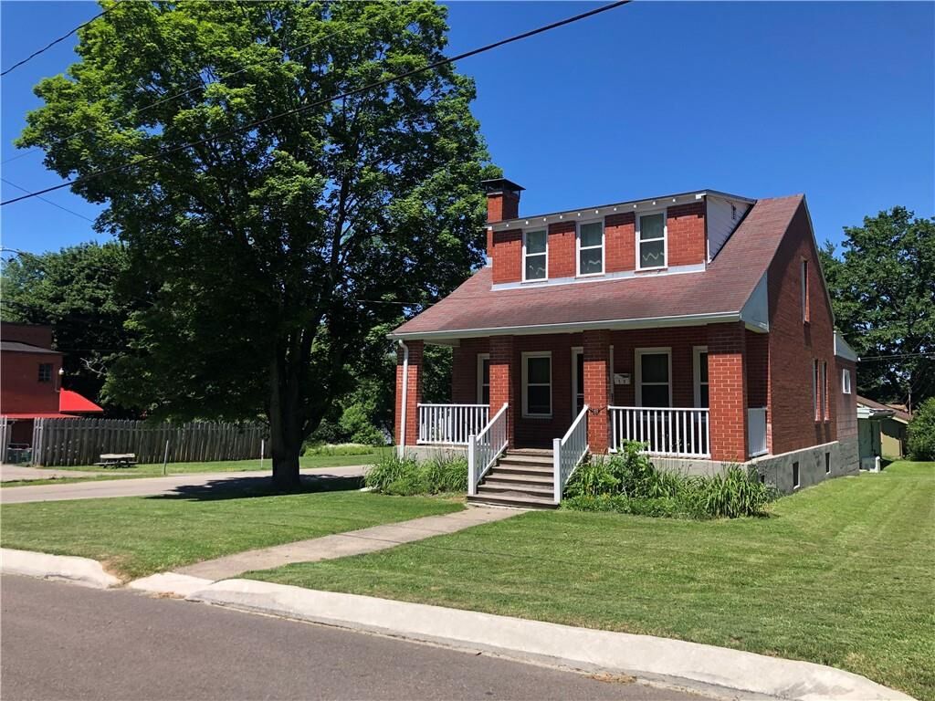 Property Photo:  133 E Genesee Street  NY 14895 