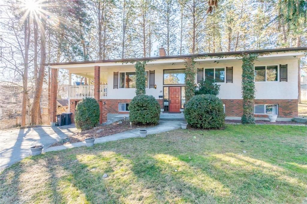 Property Photo:  19 Caro Road  BC V1V 1C4