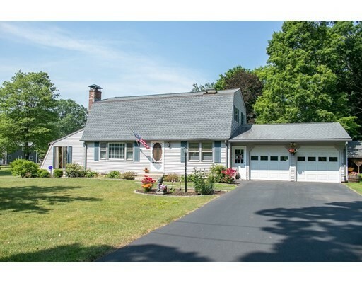 Property Photo:  16 Oak Hill Road  MA 01301 