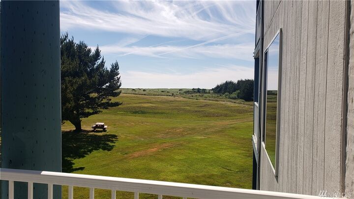 Property Photo:  210 26th St NW 421  WA 98631 