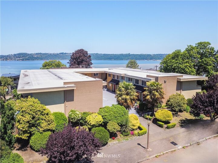Property Photo:  501 N D Street 11  WA 98403 