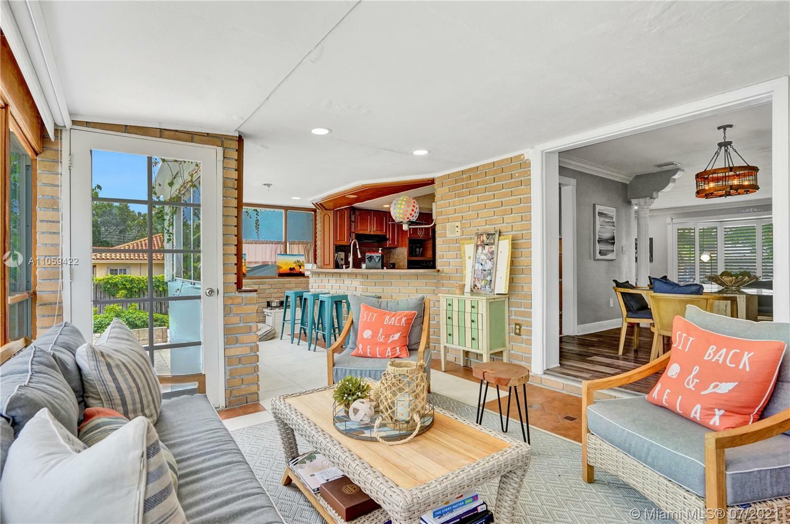 Property Photo: 6831 Winged Foot Dr FL 33015