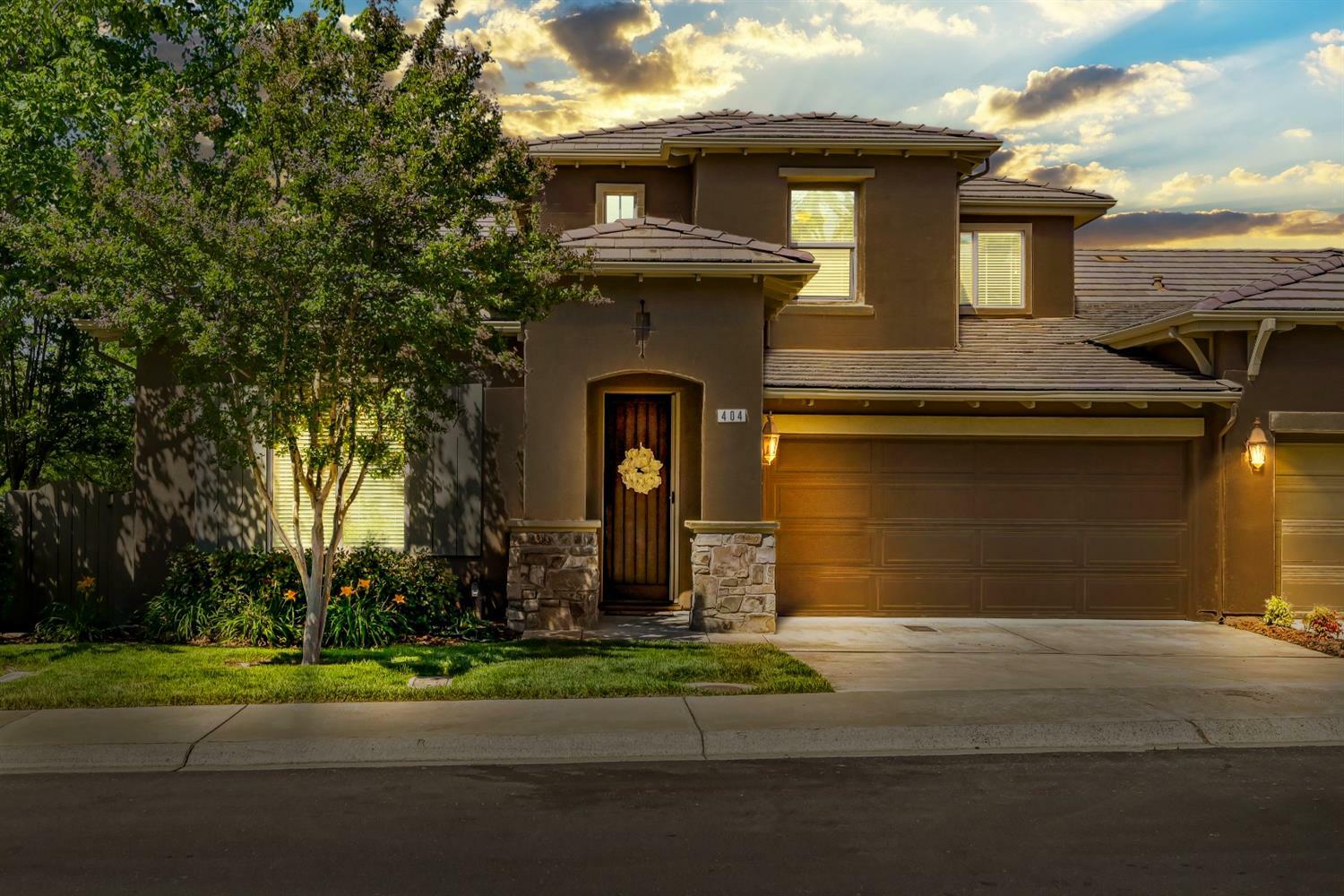 Property Photo: 404 Syrah Court CA 95762