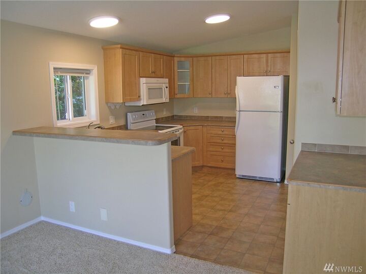 Property Photo:  921 Autumn Lane 235  WA 98229 