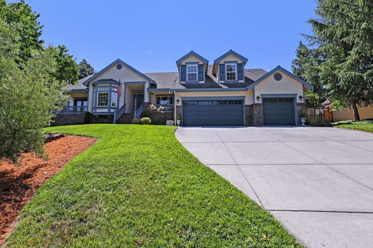 Property Photo:  2360 Country Drive  CA 95020 