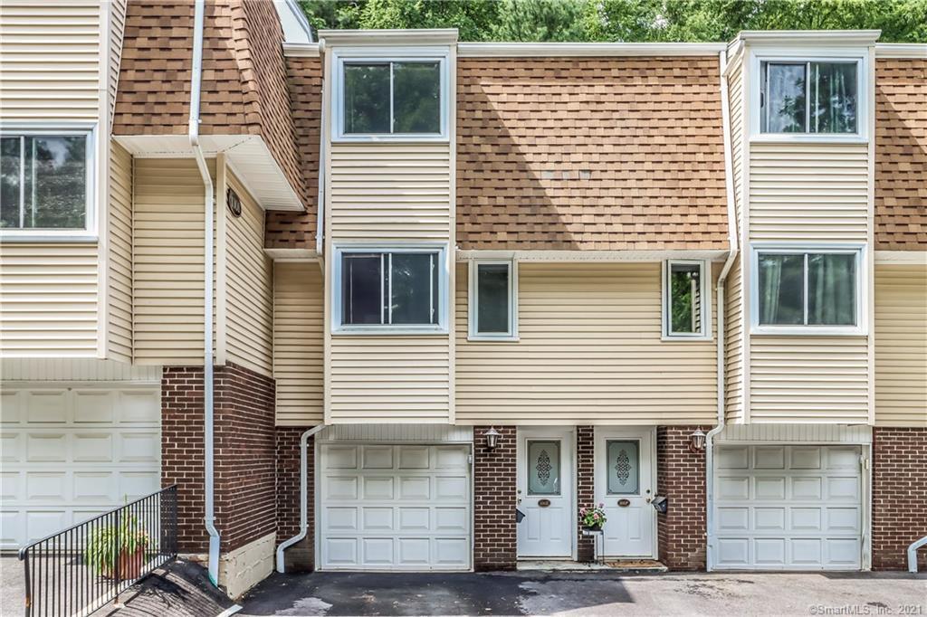 Property Photo:  101 Chestnut Street E  CT 06801 