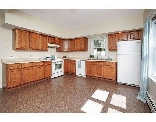 Property Photo: 11 King Ave MA 01085