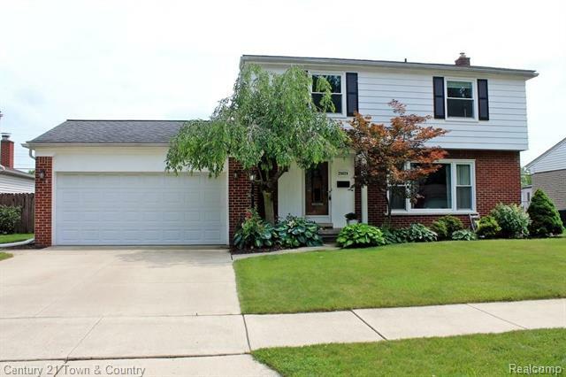 Property Photo:  29829 Linda Street  MI 48154 