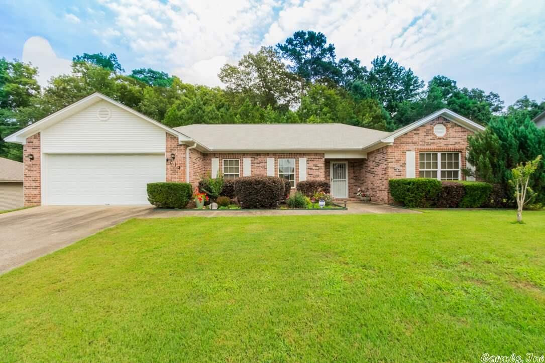 Property Photo: 4014 Hartford Hills Drive AR 72019