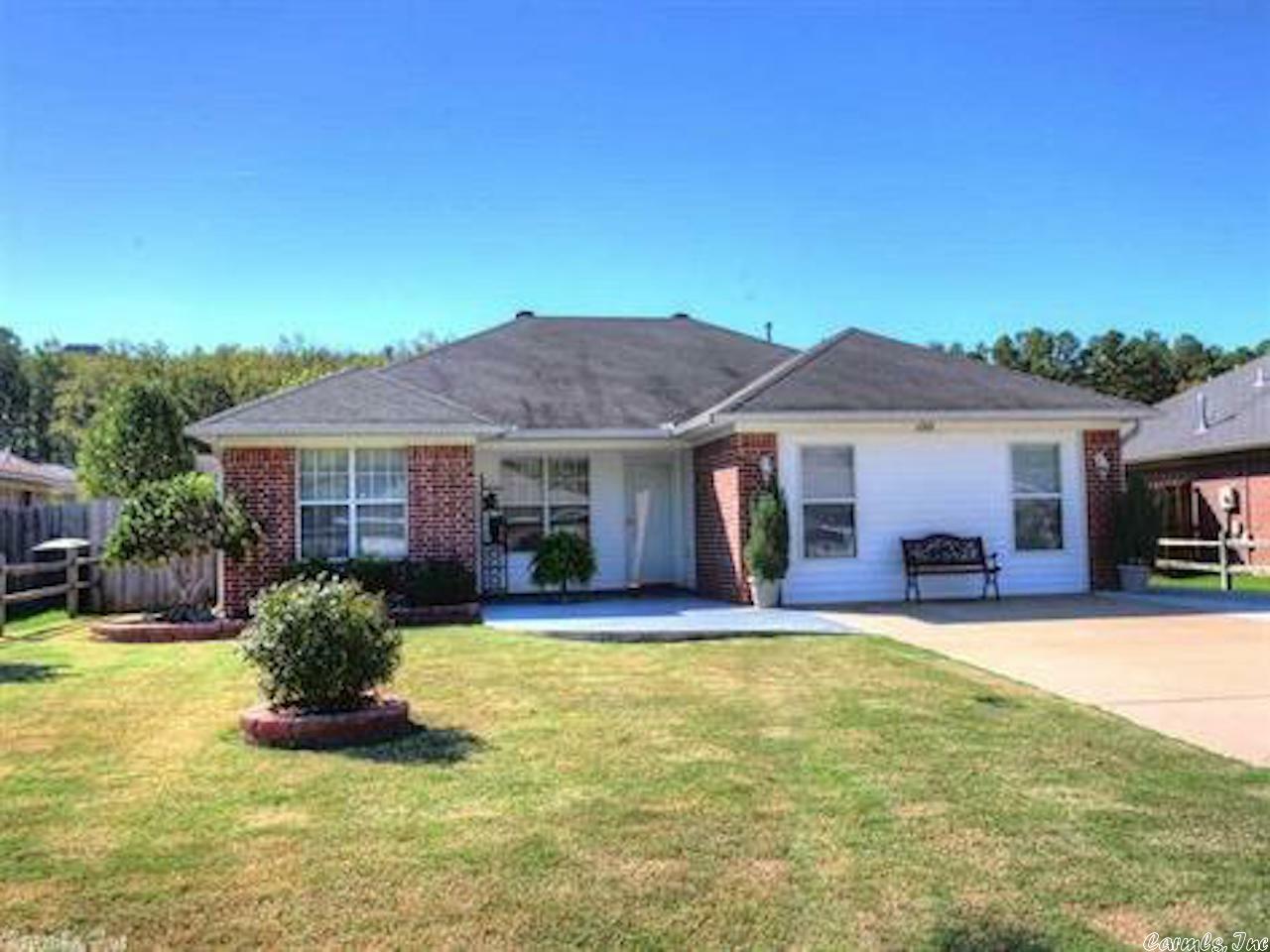 Property Photo:  1745 Southern Hills Drive  AR 72034 