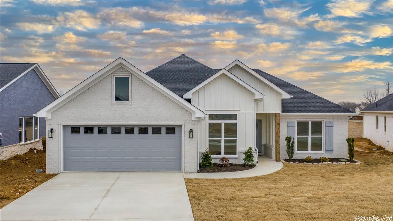 Property Photo:  1735 Hobbiton Circle  AR 72032 