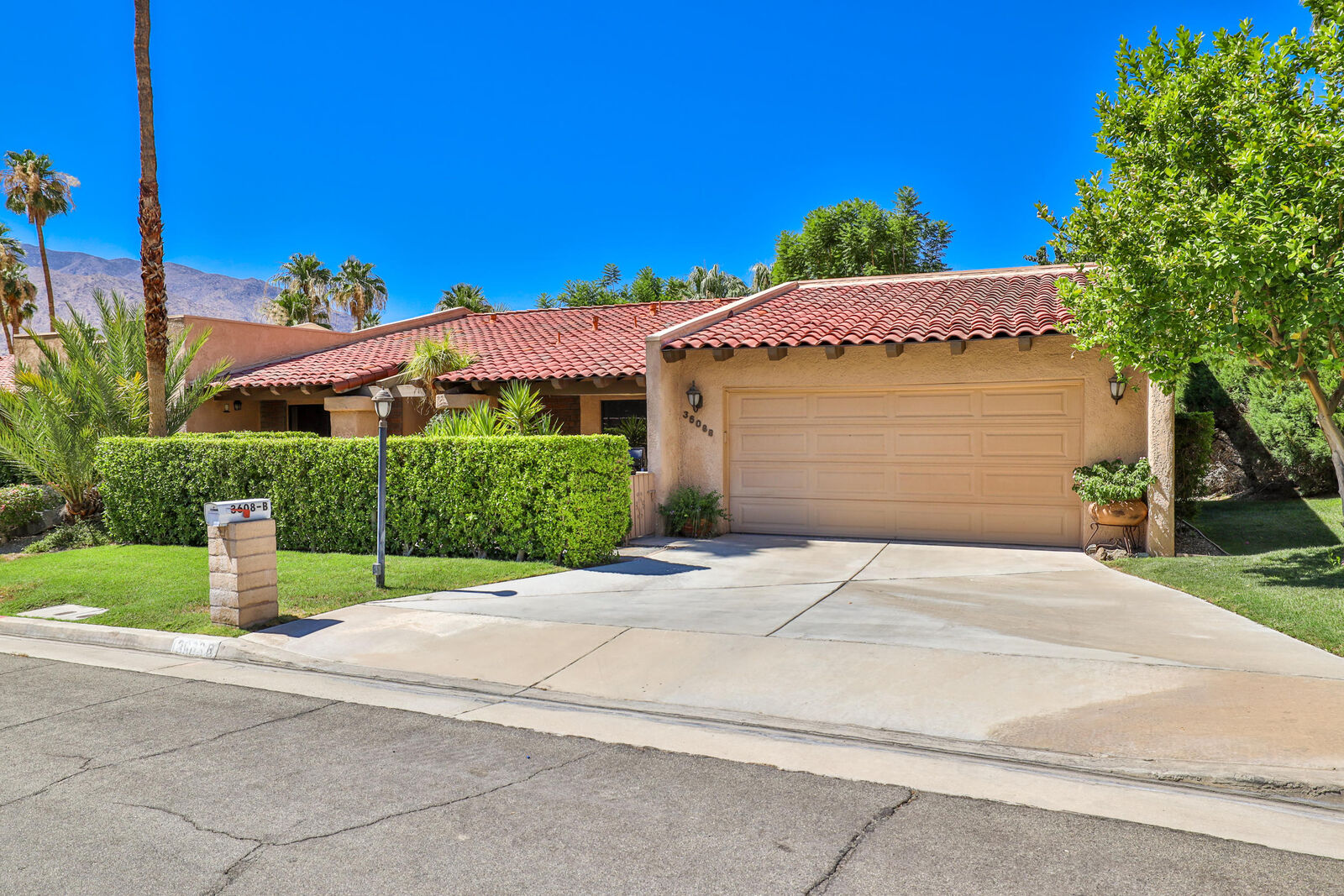 Property Photo:  3608 Bogert Trail B  CA 92264 