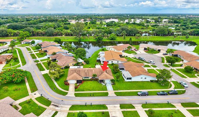 Property Photo: 13255 Via Vesta B FL 33484