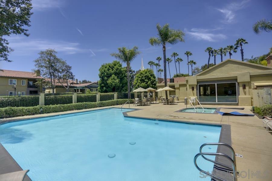 Property Photo:  7545 Charmant Dr 1506  CA 92122 