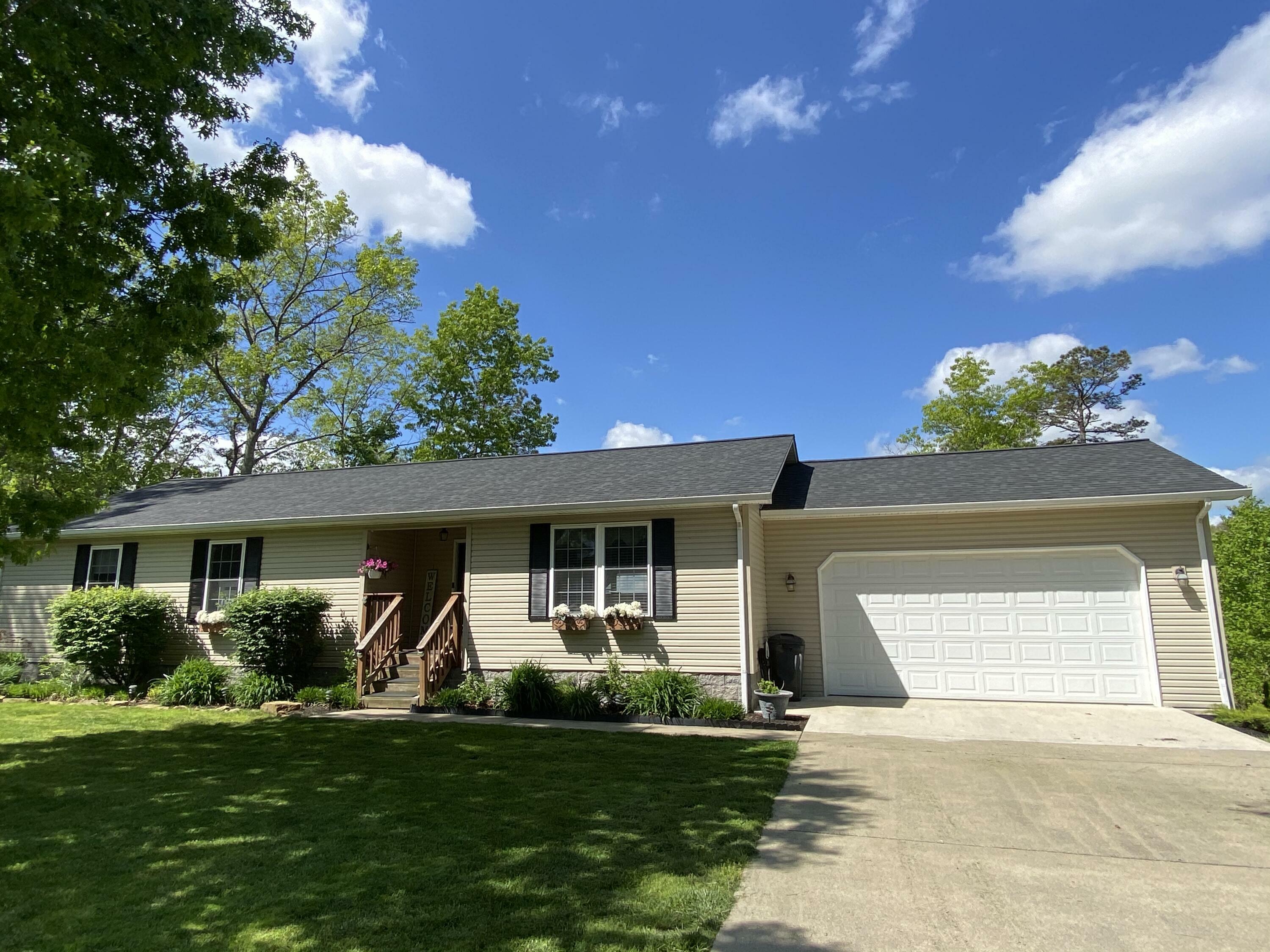 Property Photo:  169 Redwood Ln Street  KY 40729 