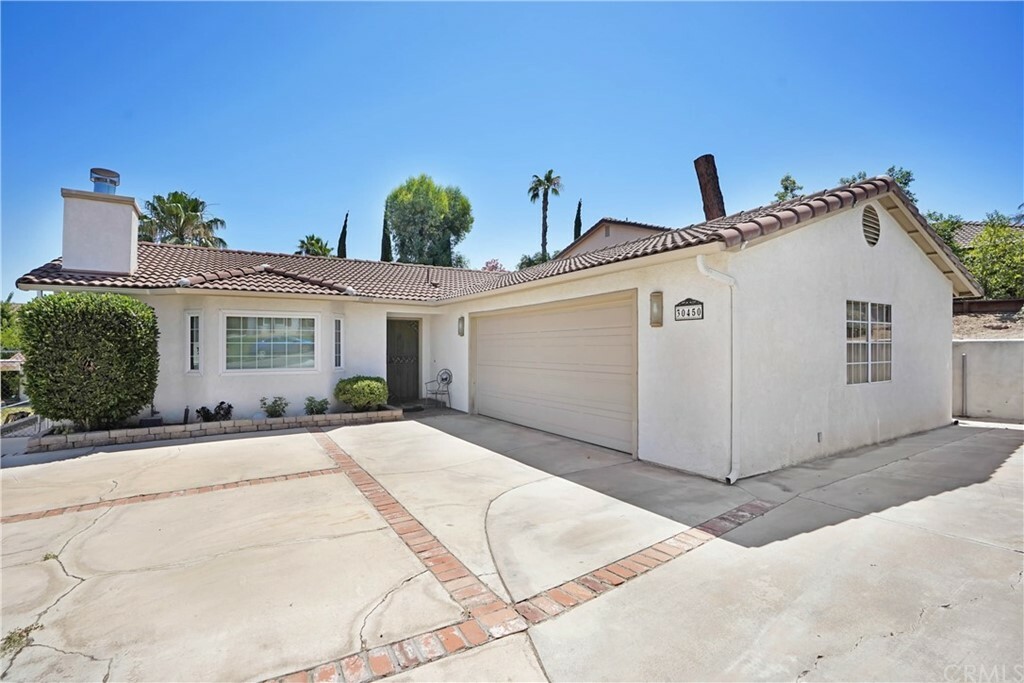 Property Photo:  30450 White Cove Court  CA 92587 