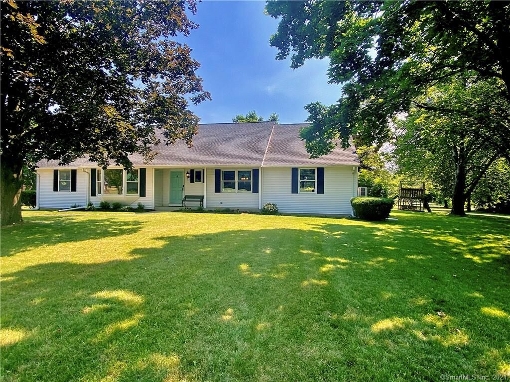 Property Photo:  812 Halladay Avenue West  CT 06078 