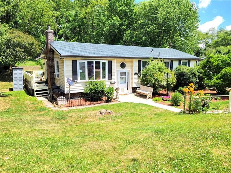 Property Photo:  716 Stauffer Ave  PA 15683 