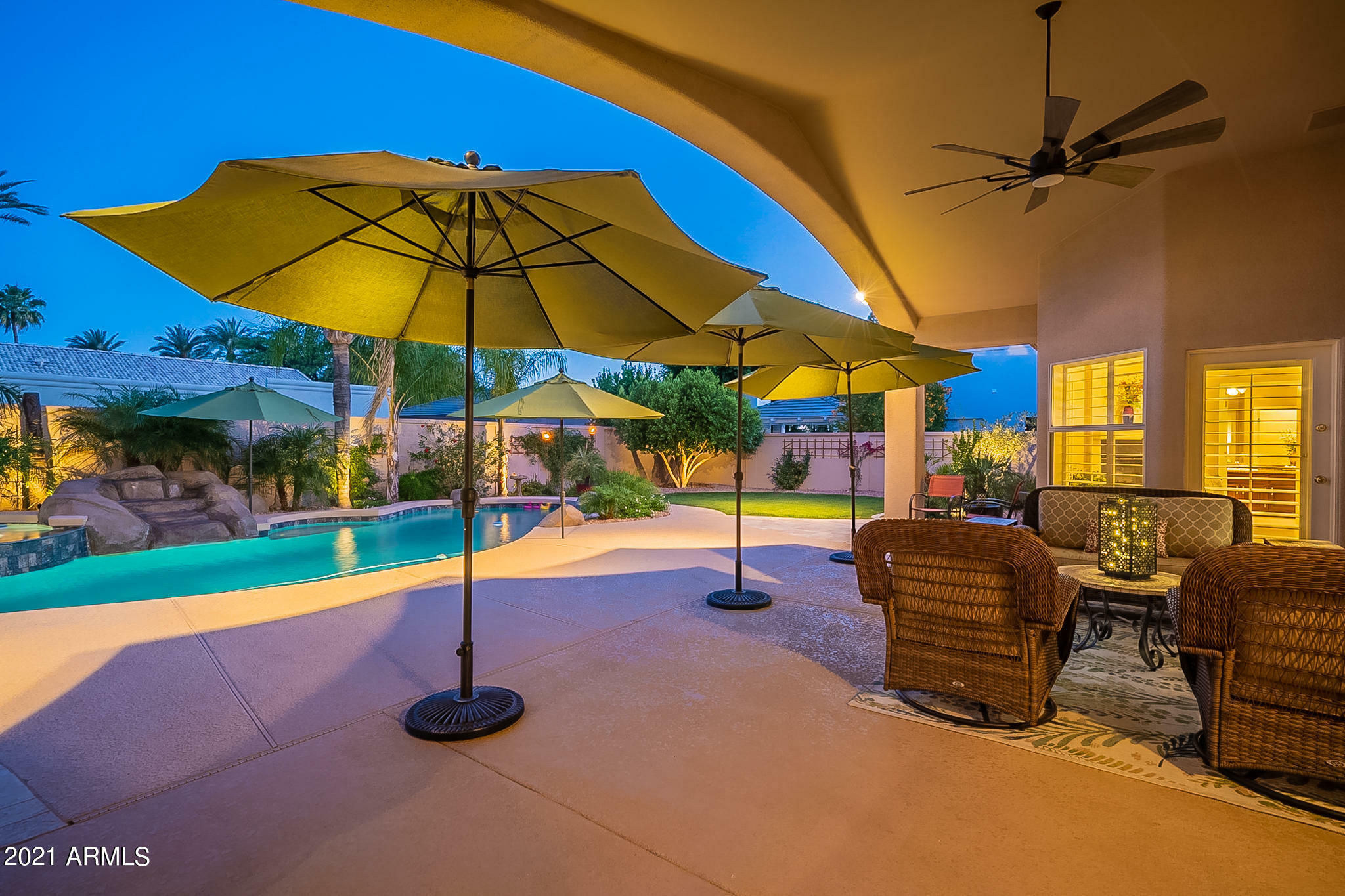 Property Photo: 11221 E Del Timbre Drive AZ 85259