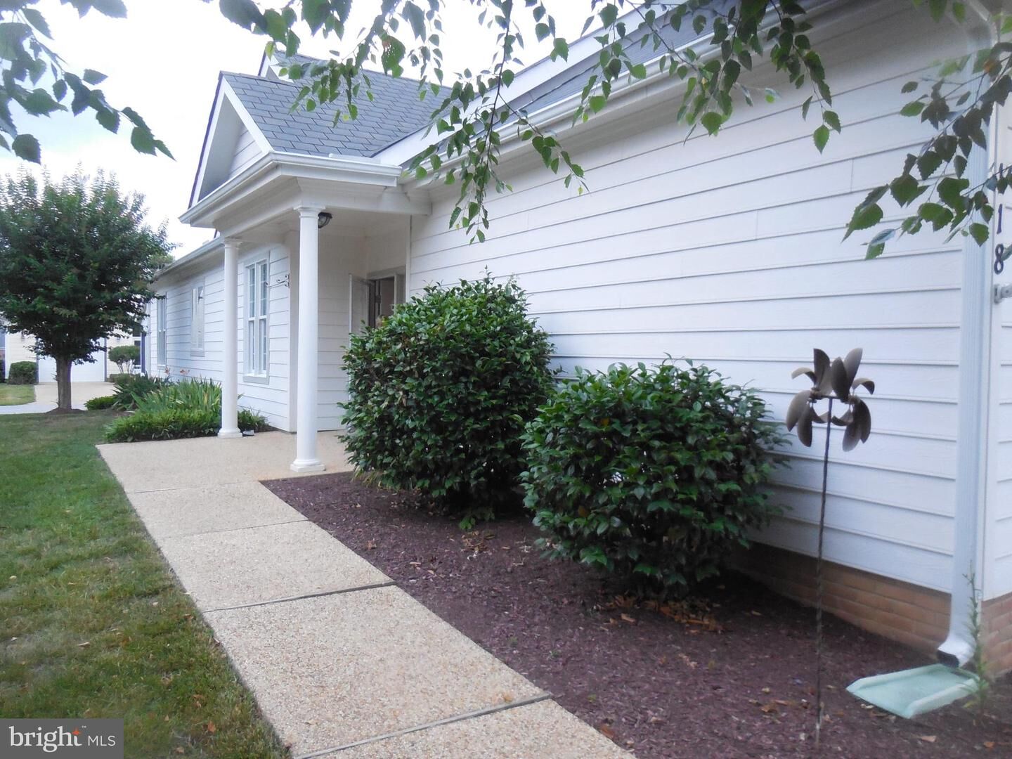 Property Photo:  118 Burning Bush Place  MD 20646 