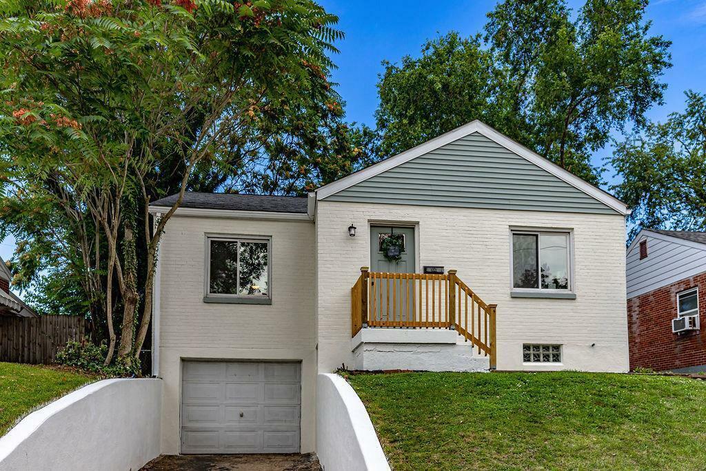 Property Photo: 2616 River Rd OH 45015