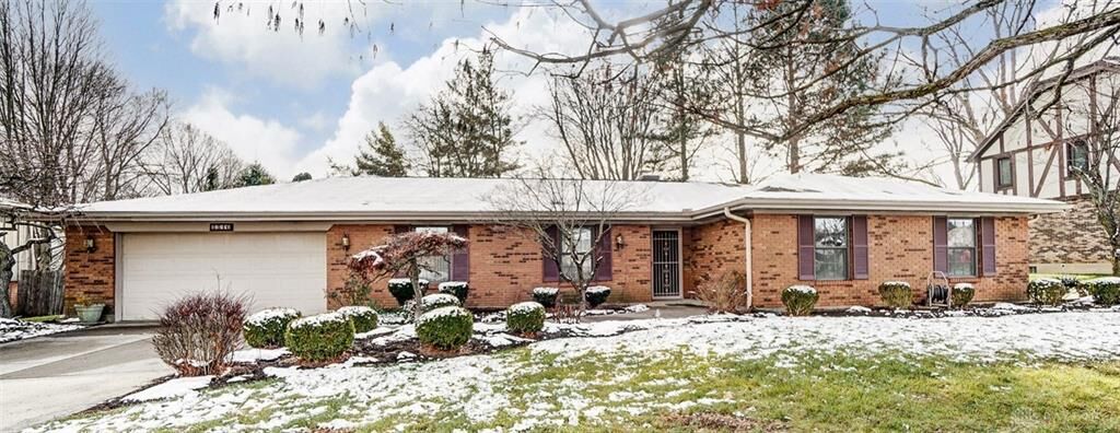 Property Photo: 5510 Savina Avenue OH 45415