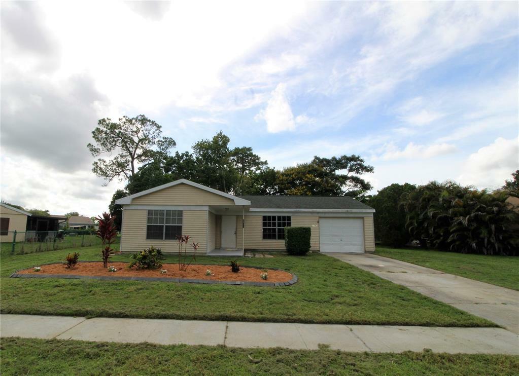 Property Photo:  2733 Fairbrook Street  FL 34287 