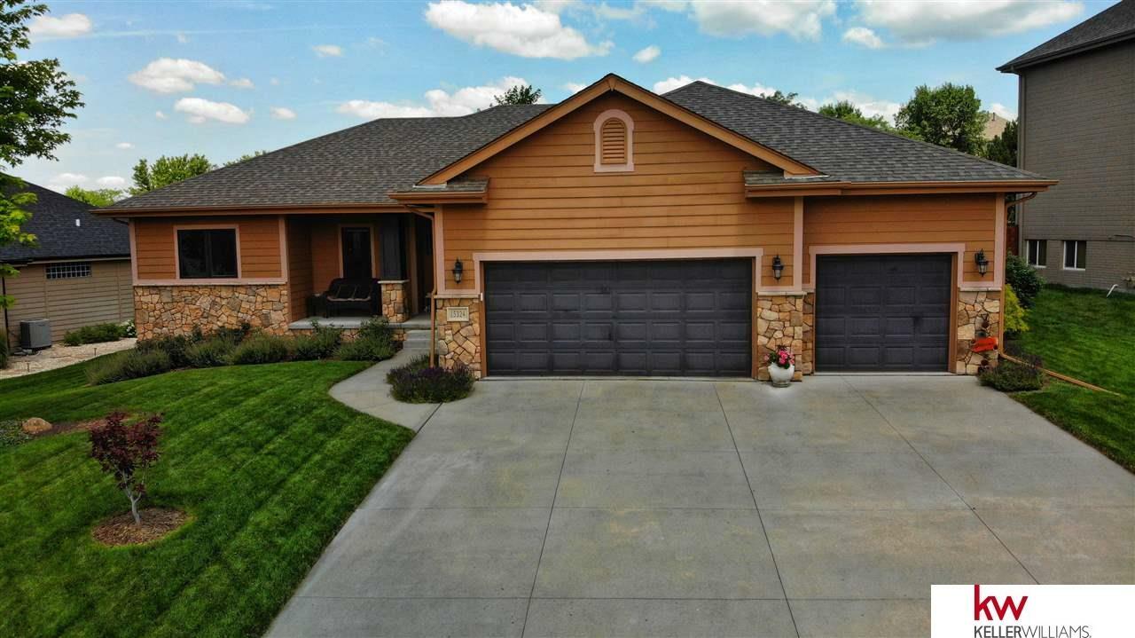 Property Photo: 15324 Gilder NE 68007