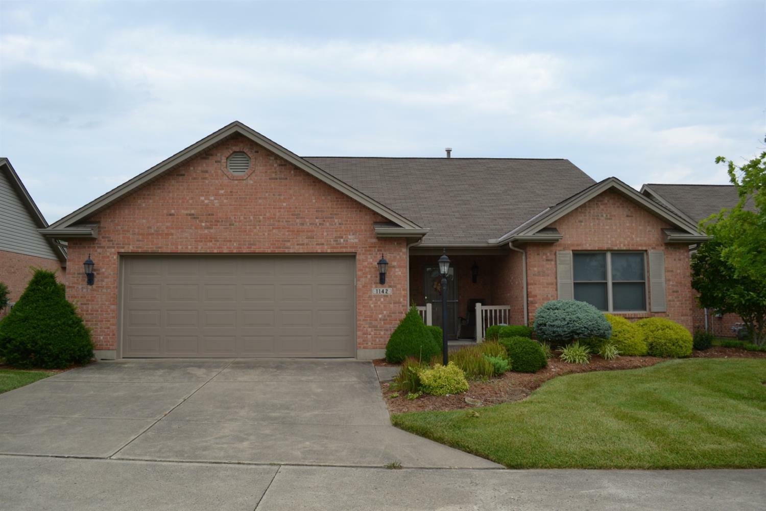Property Photo: 1142 Deerfield Cir OH 45013