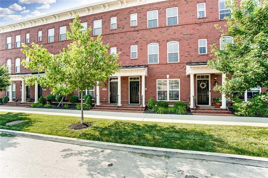 Property Photo: 516 E 2nd Street OH 45402