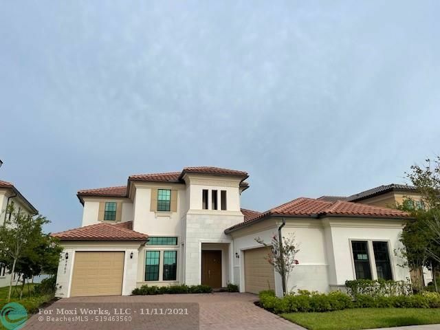 Property Photo:  8865 Parkland Bay Dr  FL 33076 