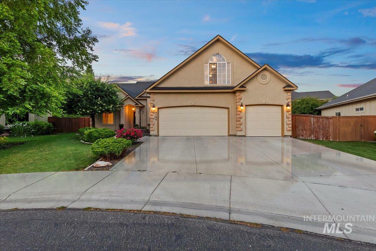 Property Photo: 4164 N Clearbrook Pl. ID 83646