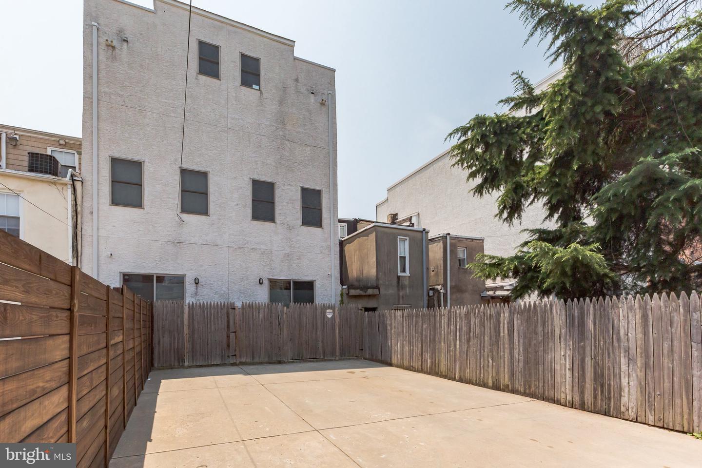 Property Photo:  2724 W Harper Street  PA 19130 