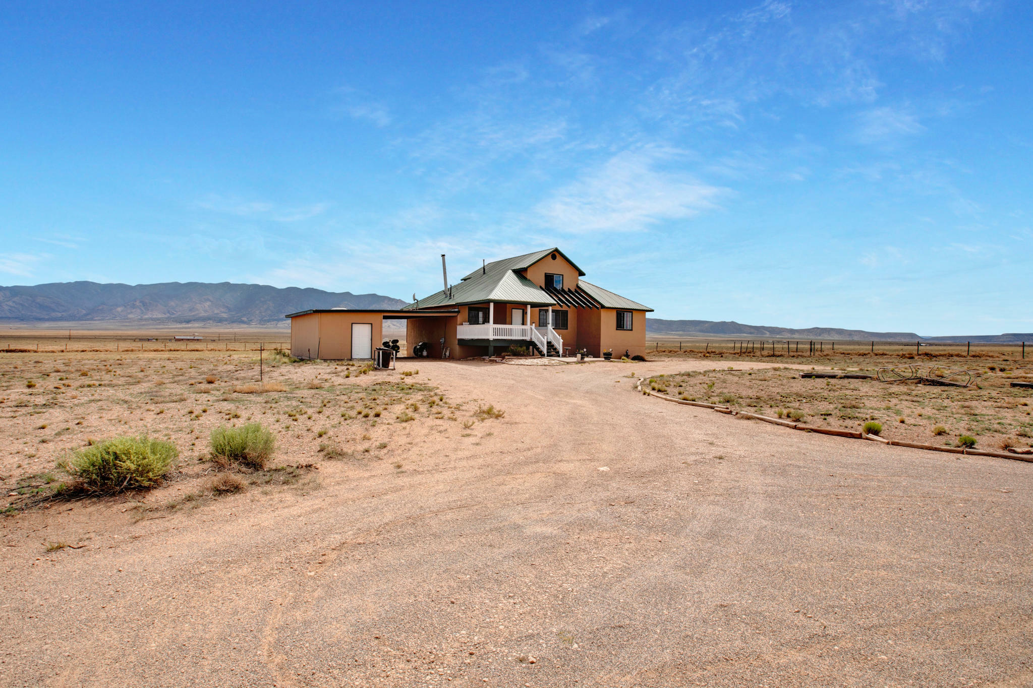 100 Mora Drive  Belen NM 87002 photo