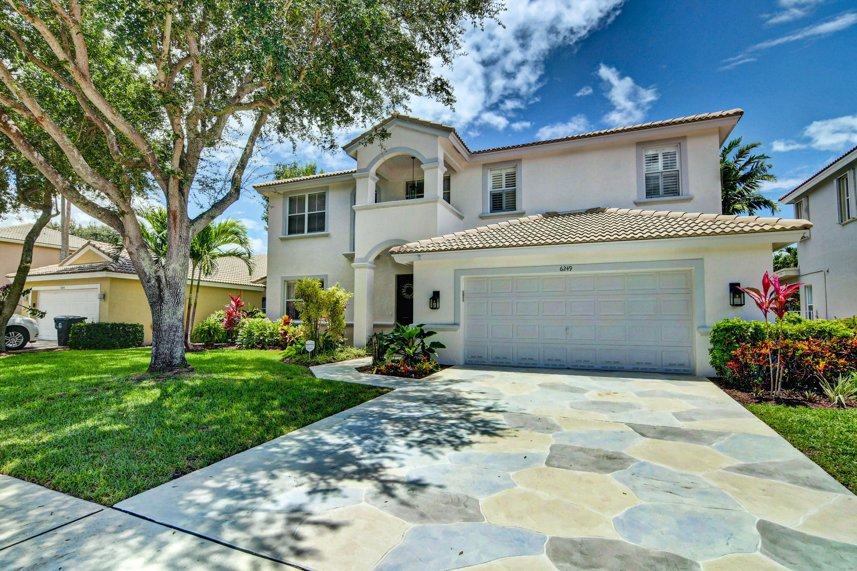 Property Photo:  6249 Sand Hills Circle 6249  FL 33463 