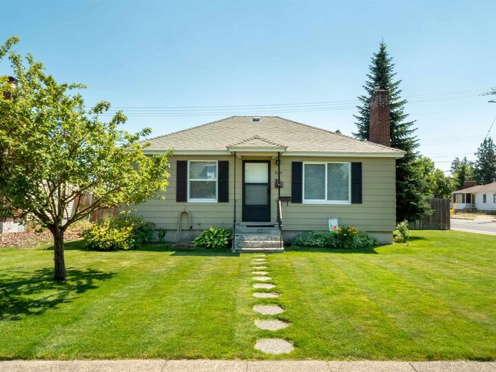 304 E Rich Ave  Spokane WA 99207 photo
