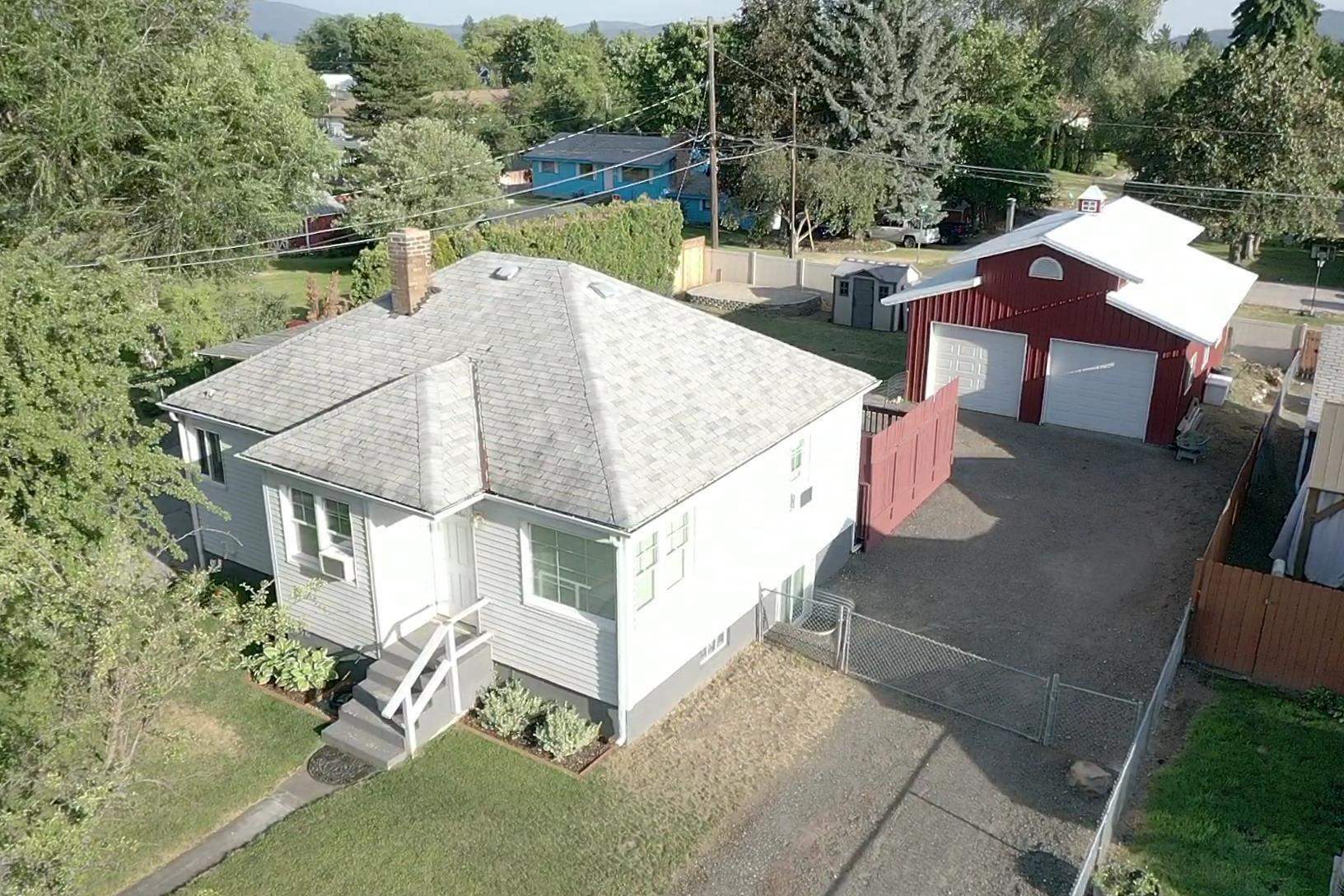 Property Photo:  9712 E Sharp Ave  WA 99206 