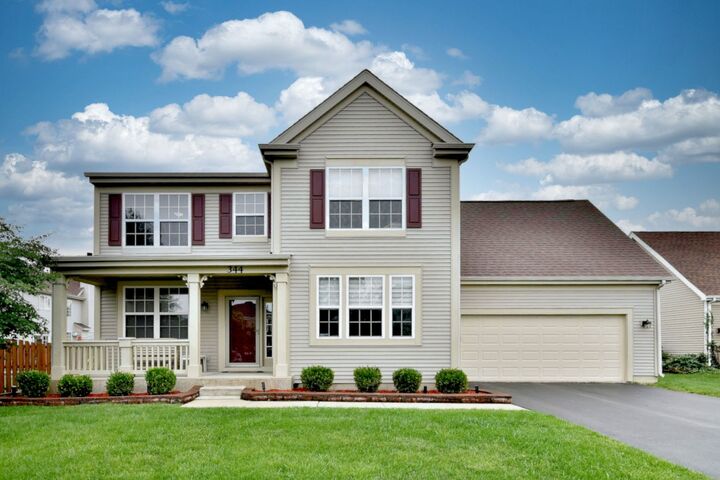 344 W Newbridge Lane  Round Lake IL 60073 photo