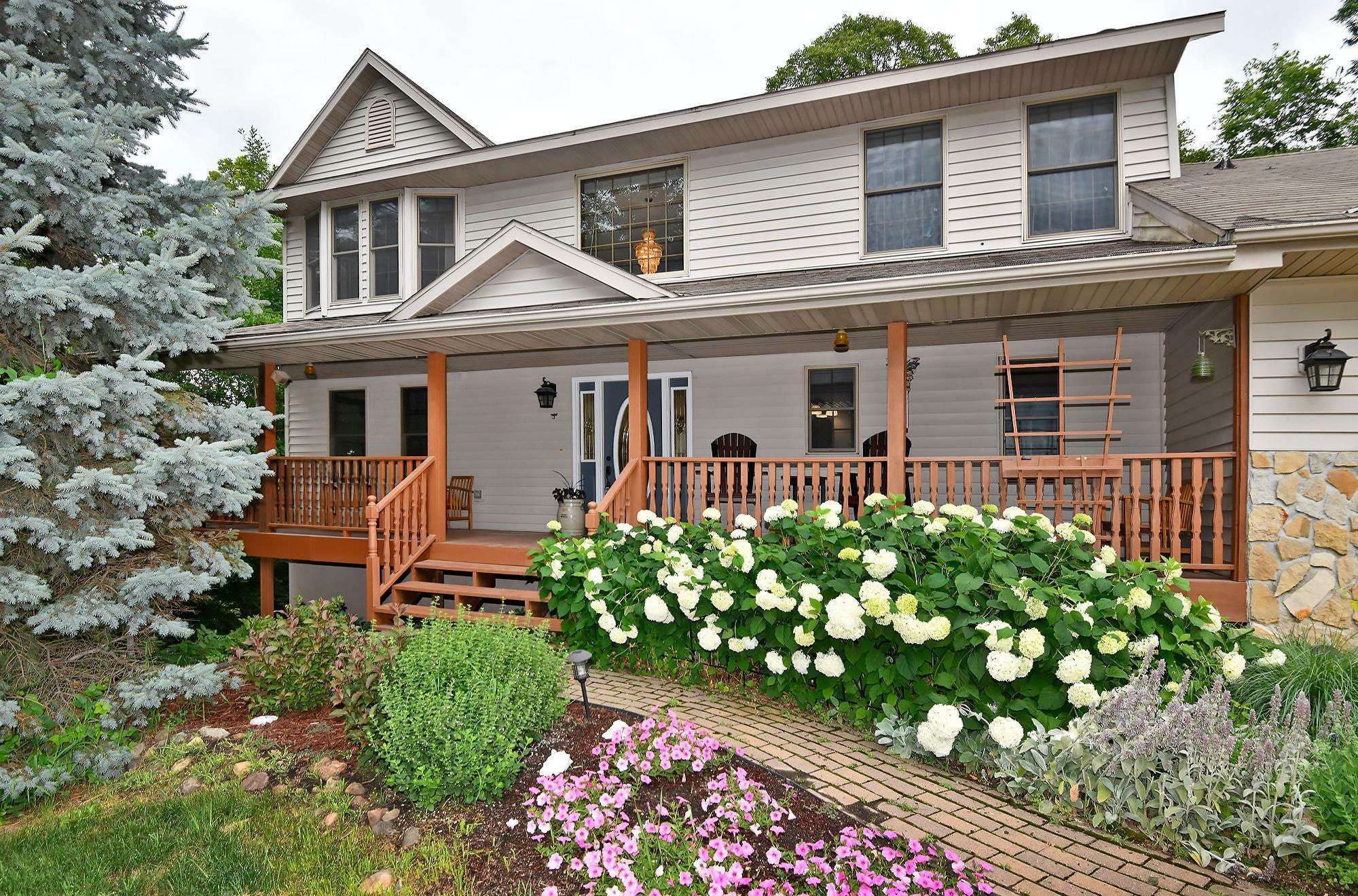 Property Photo: 8499 170th Street E MN 55053