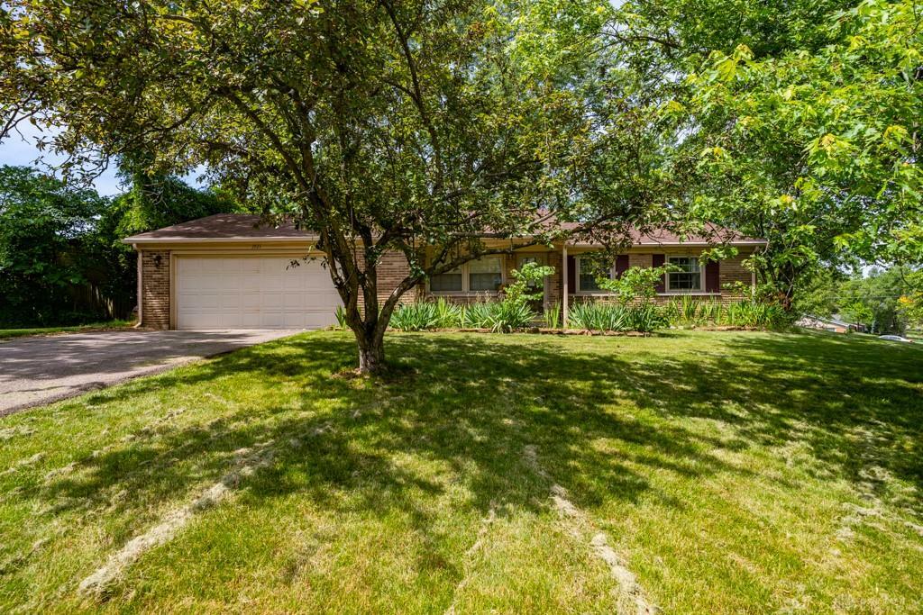 Property Photo:  2924 Rockledge Trail  OH 45430 