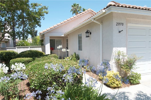 Property Photo:  23970 Via Astuto  CA 92562 