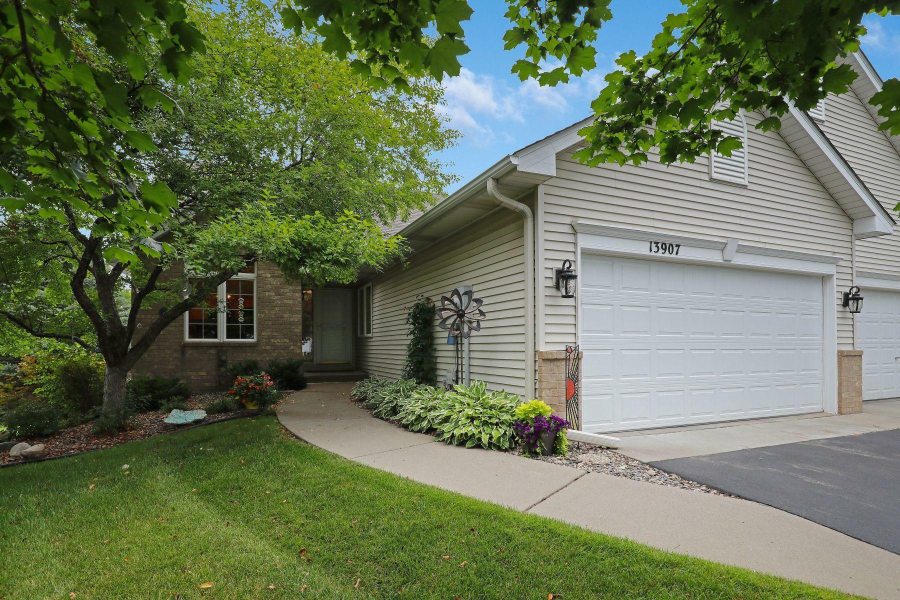 Property Photo:  13907 Farmington Way  MN 55124 