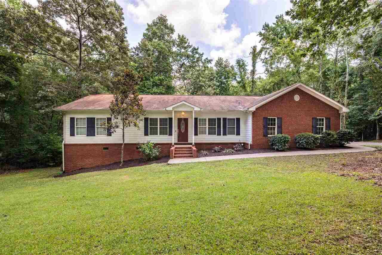 Property Photo: 23 Ramblewood Drive GA 30173