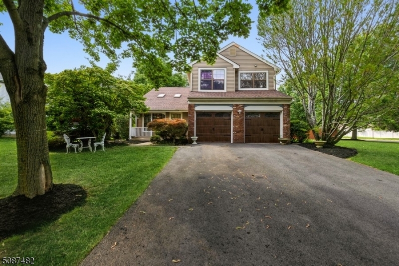 Property Photo: 13 Sussex Ct NJ 08873
