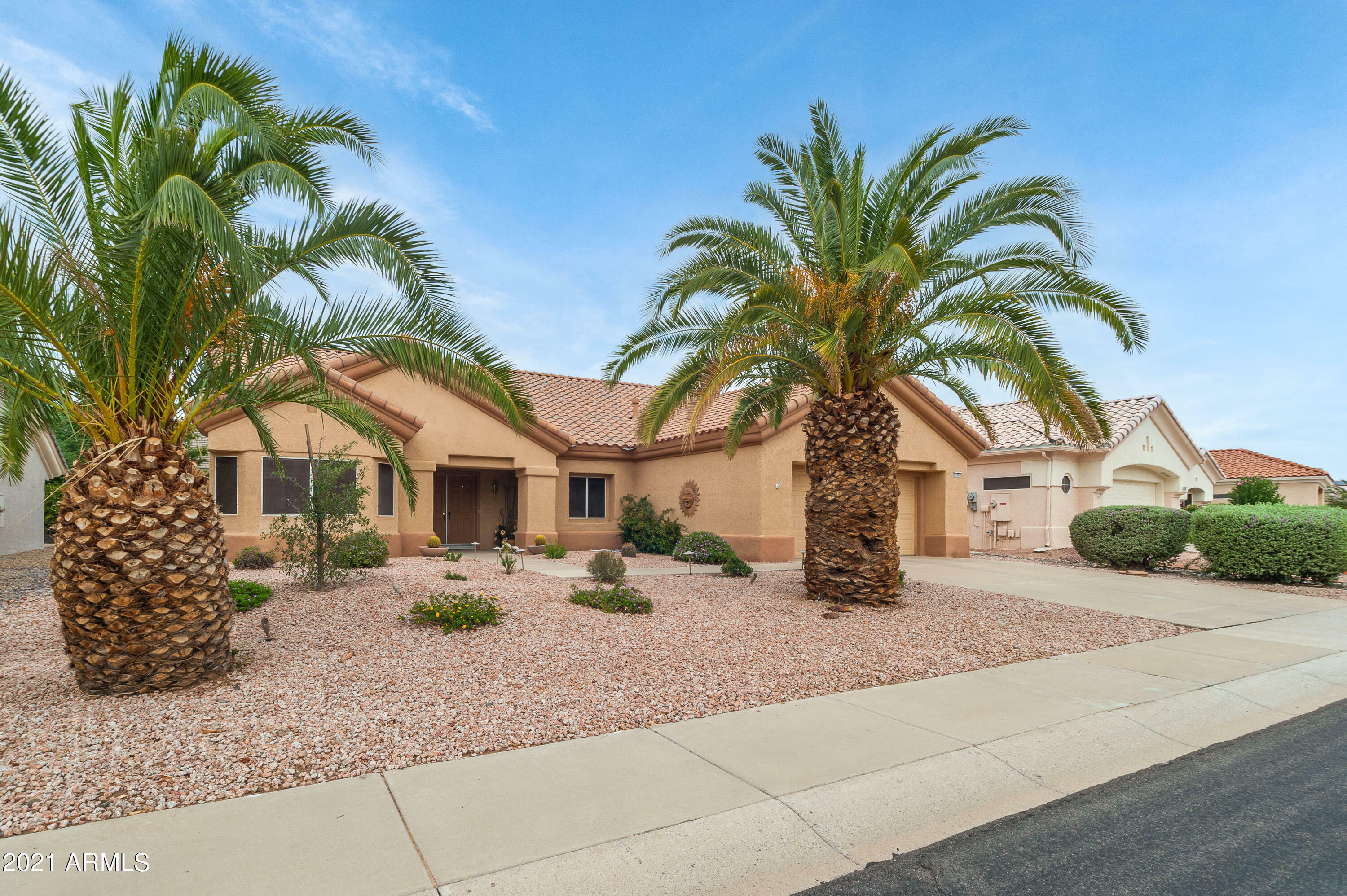 Property Photo:  22520 N Dusty Trail Boulevard  AZ 85375 