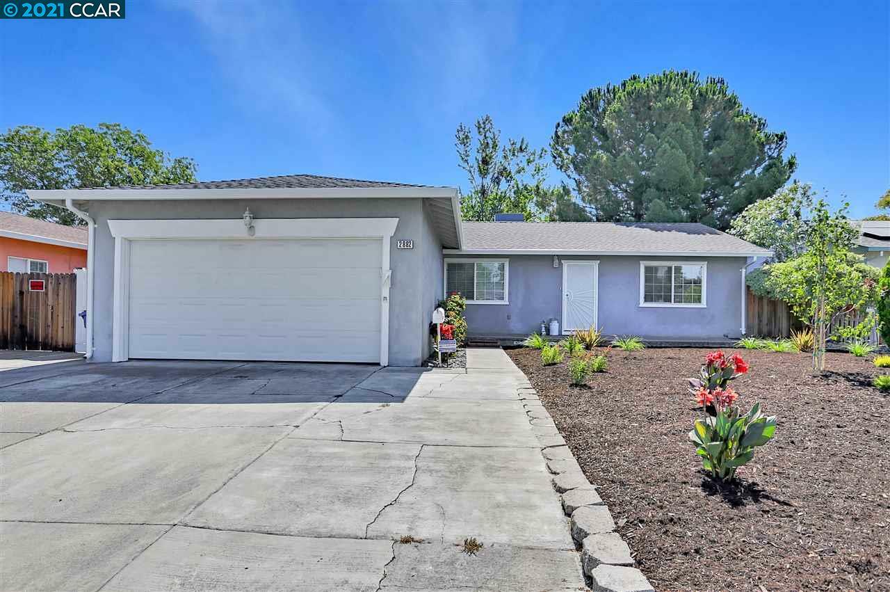 Property Photo:  2882 Seville Cir  CA 94509-4520 